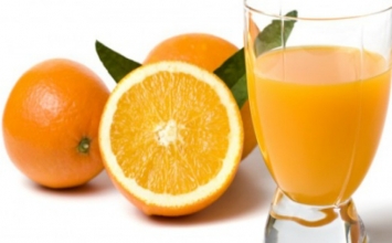 8 dấu hiệu cảnh báo bạn thiếu vitamin C